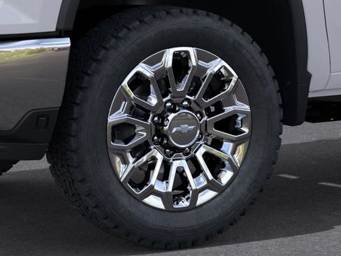 New 2026 Chevrolet Silverado 2500 LT w/ All Star Edition AWD/4WD image 9