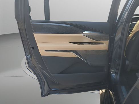 New 2026 Cadillac Escalade IQL Sport 2 AWD/4WD image 20
