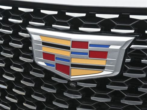 Used 2023 Cadillac Escalade Luxury image 21