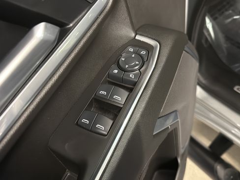 Used 2025 Chevrolet Silverado 2500 LT w/ All Star Edition AWD/4WD image 11
