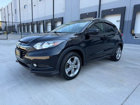 Used 2016 Honda HR-V EX-L image 2