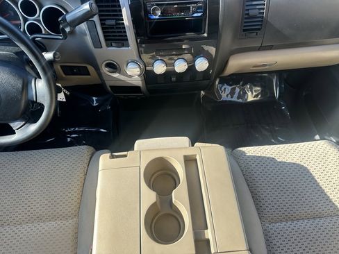 Used 2012 Toyota Tundra 4x4 Double Cab image 27