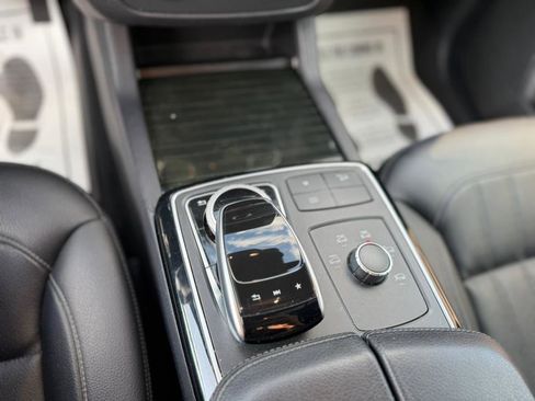 Used 2018 Mercedes-Benz GLE 350 4MATIC image 23