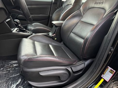 Used 2018 Hyundai Elantra Sport w/ Sport Premium Package 03 FWD image 6