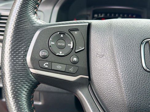 Used 2023 Honda Passport TrailSport image 37