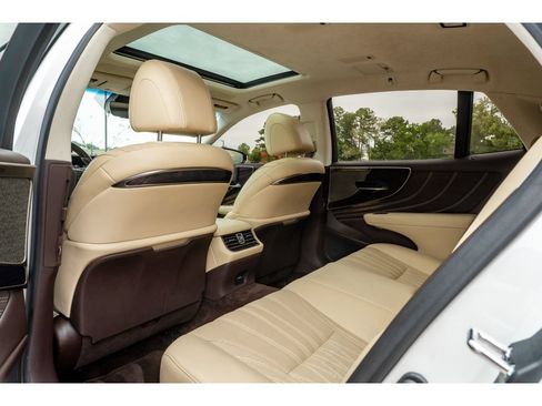 Used 2018 Lexus LS 500 w/ Interior Upgrade Package RWD image 12