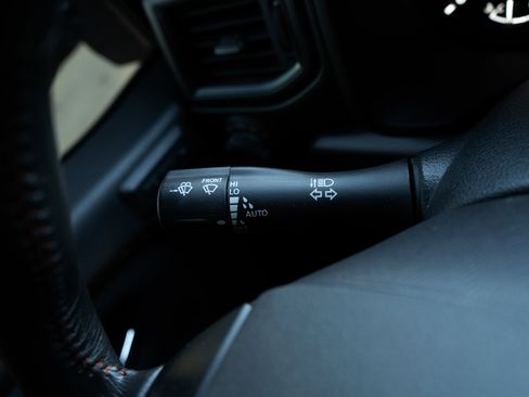 Used 2023 Nissan Titan PRO-4X w/ Pro-4x Convenience Package image 24