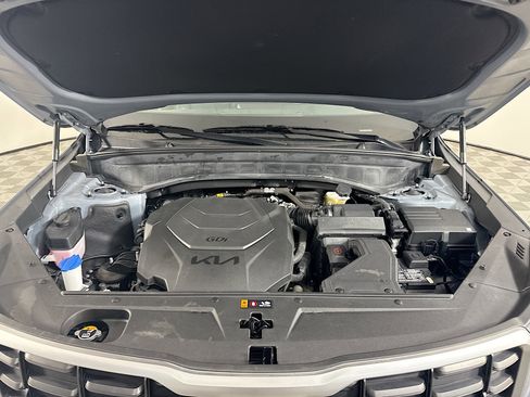 Used 2025 Kia Telluride S image 39