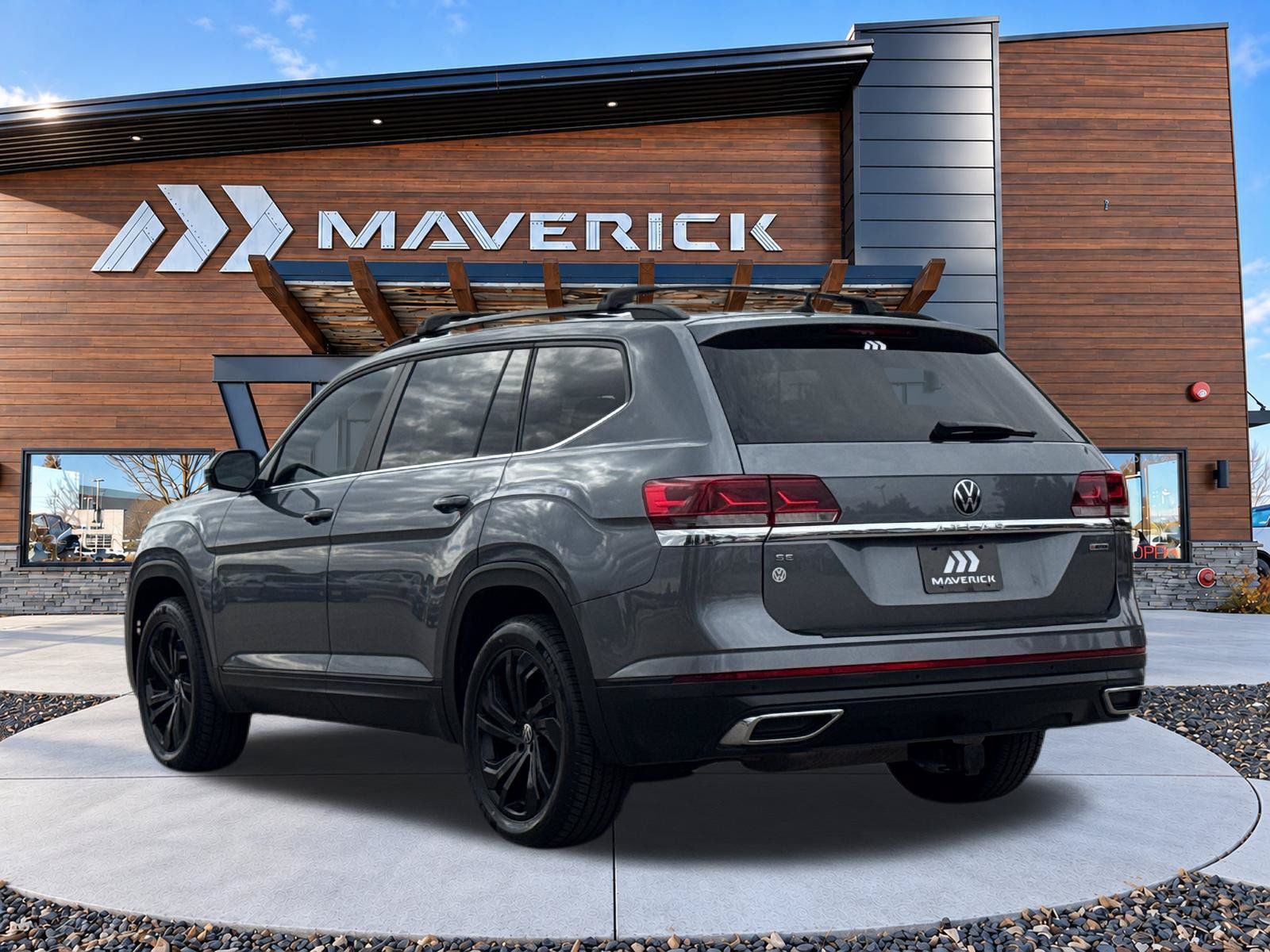 Used 2022 Volkswagen Atlas SE w/ Panoramic Sunroof Package AWD/4WD image 7
