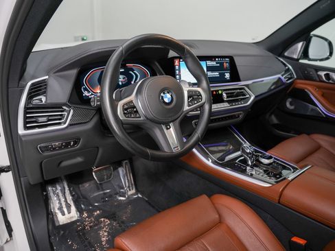 Used 2023 BMW X5 M50i w/ Executive Package AWD/4WD image 10
