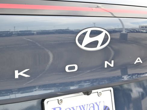 Used 2025 Hyundai Kona SEL AWD/4WD image 22