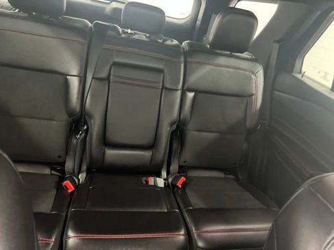 Used 2024 Ford Explorer ST-Line w/ Class IV Trailer Tow Package AWD/4WD image 27