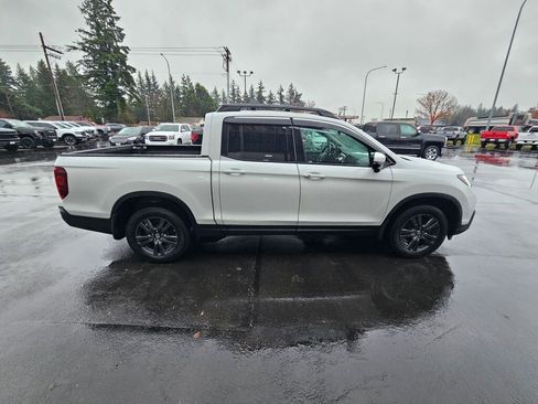 Used 2020 Honda Ridgeline Sport image 4