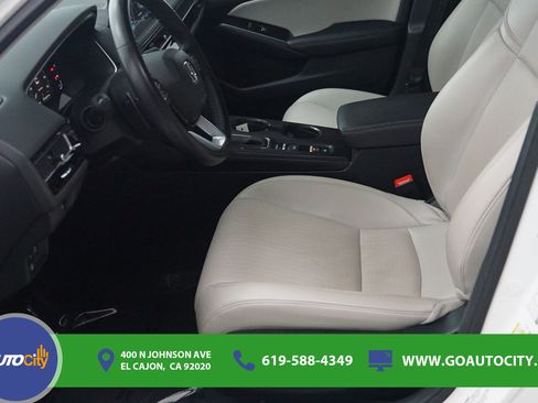 Used 2024 Honda Civic Touring image 9