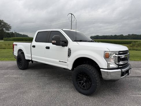 Used 2022 Ford F250 XL w/ STX Appearance Package AWD/4WD image 4