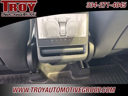 Used 2026 Tesla Model Y 2WD image 13