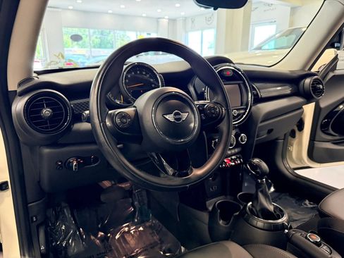 Used 2017 MINI Cooper S FWD image 9