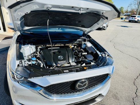 Used 2019 MAZDA CX-5 Touring image 23