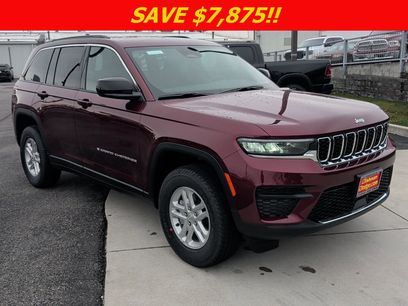 New 2025 Jeep Grand Cherokee Laredo