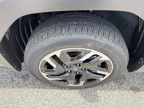 New 2026 Subaru Forester Premium AWD/4WD image 10