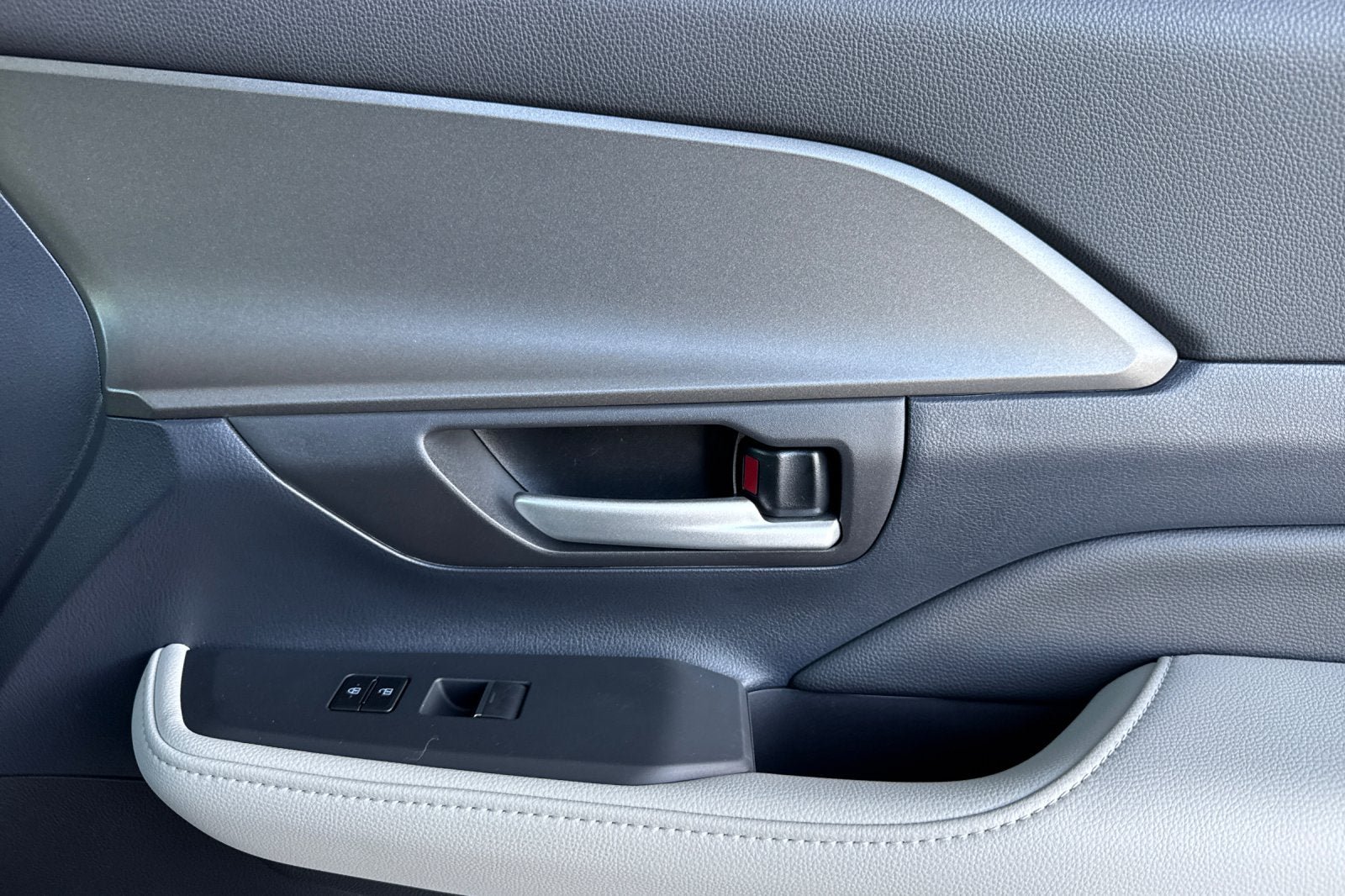 New 2026 Toyota Grand Highlander XLE FWD image 19