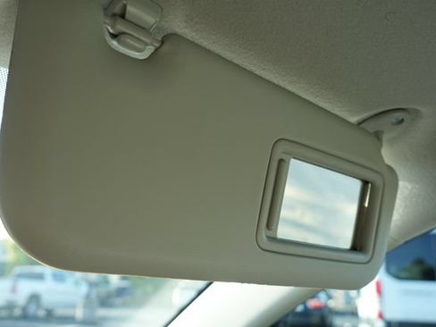 Used 2026 Toyota Corolla Cross L FWD image 40