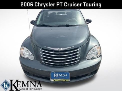 Used 2006 Chrysler PT Cruiser Touring image 2