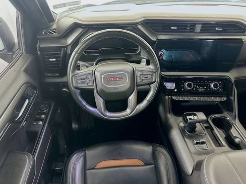 Used 2024 GMC Sierra 1500 AT4 w/ AT4 Preferred Package AWD/4WD image 28