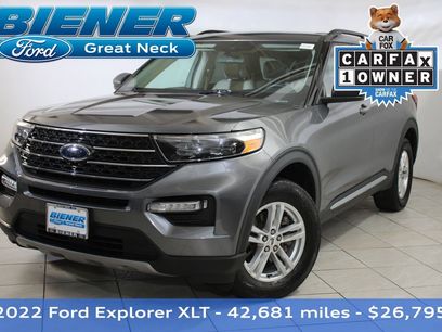 Certified 2022 Ford Explorer XLT w/ Equipment Group 202A