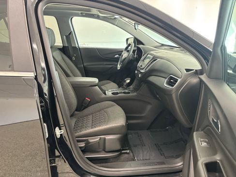 Used 2023 Chevrolet Equinox LT image 16