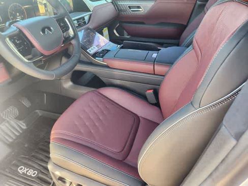 New 2026 INFINITI QX80 Autograph w/ Premium Cargo Package image 2