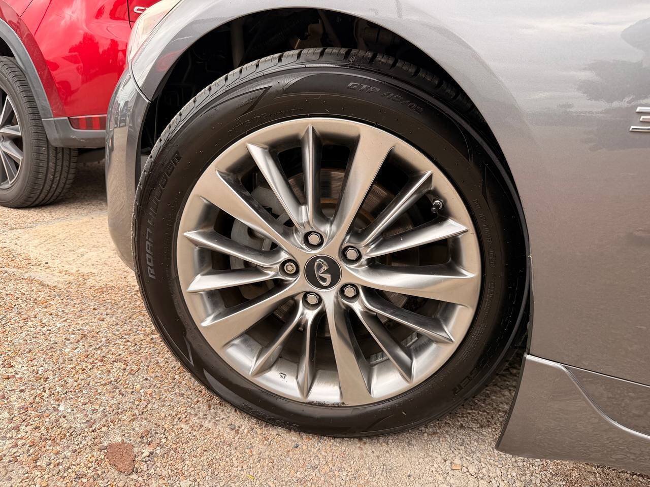 Used 2018 INFINITI Q50 Luxe w/ Cargo Package (L95) RWD image 29