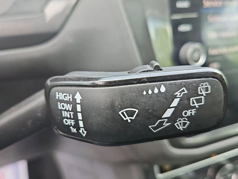 Used 2020 Volkswagen Tiguan S AWD/4WD image 30
