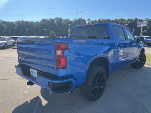 New 2026 Chevrolet Silverado 1500 Custom w/ Turbomax Blackout Package image 12