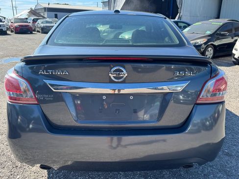 Used 2013 Nissan Altima 3.5 SL w/ Technology Pkg image 4