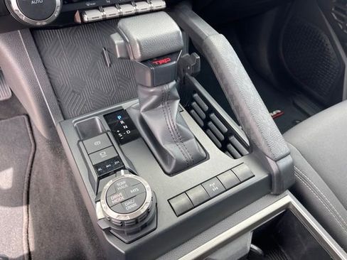 Used 2024 Toyota Tacoma TRD Off-Road AWD/4WD image 22