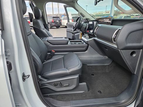 New 2026 Ford Expedition Max Platinum AWD/4WD image 36