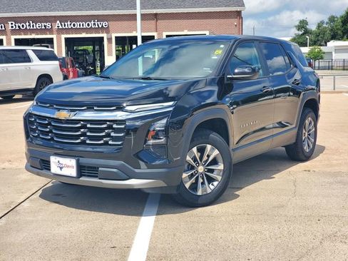 Used 2026 Chevrolet Equinox LT AWD/4WD image 28