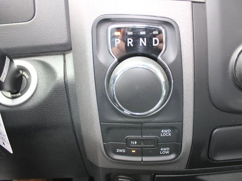 Used 2017 RAM 1500 Express w/ Black Ram 1500 Express Group image 22