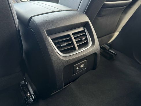 Used 2023 Chevrolet Blazer LT image 21