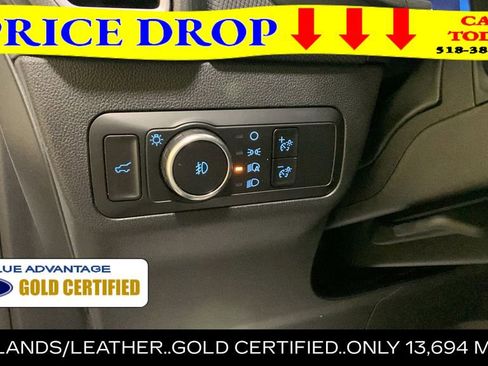 Certified 2025 Ford Bronco Sport Badlands w/ Badlands Tech Package AWD/4WD image 28