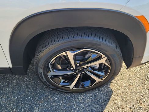 Used 2023 Chevrolet TrailBlazer RS w/ Convenience Package image 15