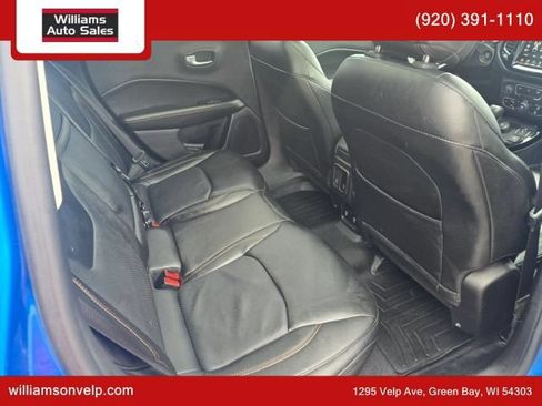 Used 2018 Jeep Compass Limited w/ Navigation Group AWD/4WD image 19