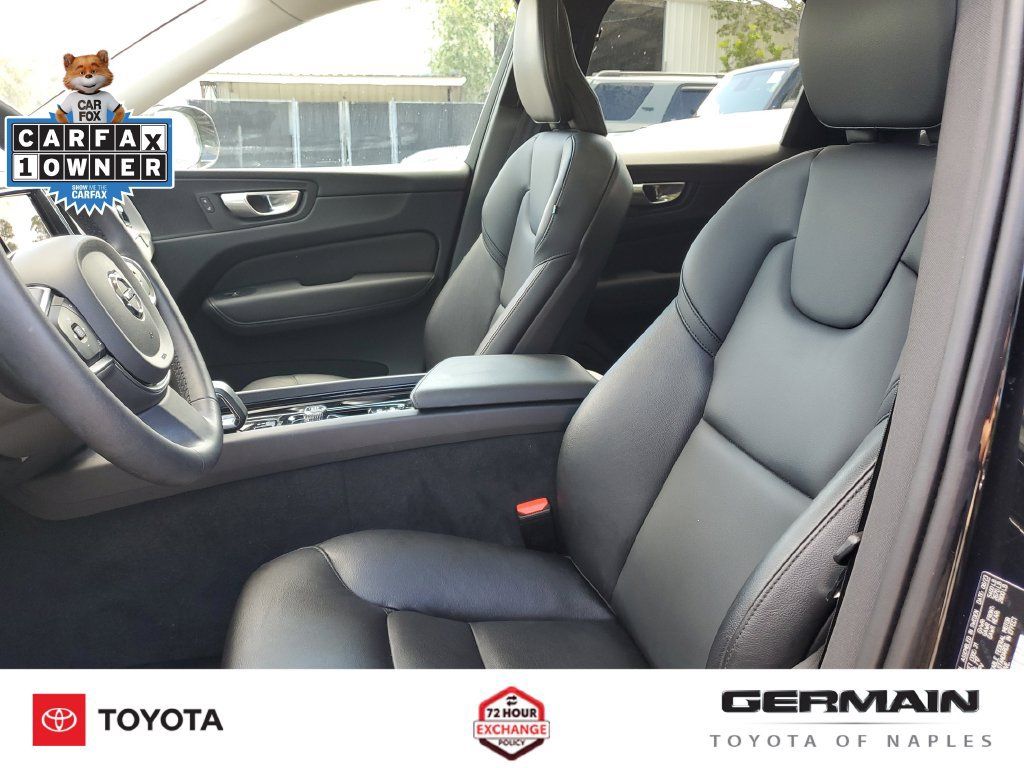 Used 2024 Volvo XC60 B5 Core w/ Protection Package Premier AWD/4WD image 19