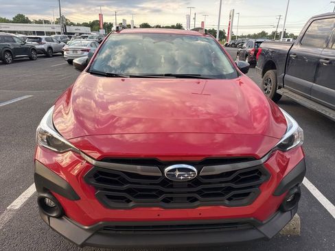Used 2024 Subaru Crosstrek 2.0i Premium AWD/4WD image 3
