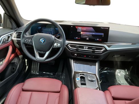 Used 2023 BMW i4 eDrive35 w/ Premium Package RWD image 14