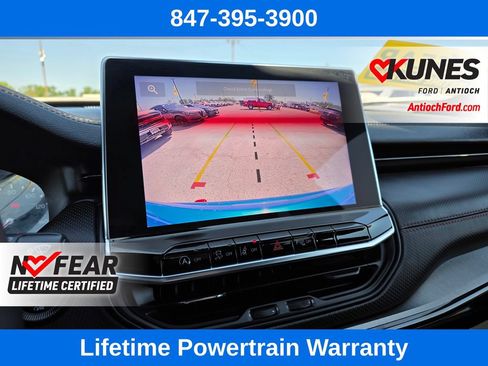 Used 2025 Jeep Compass Trailhawk AWD/4WD image 34