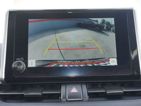 Certified 2025 Toyota RAV4 LE image 15