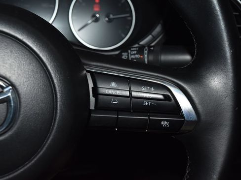 Used 2025 MAZDA MAZDA3 s FWD image 9