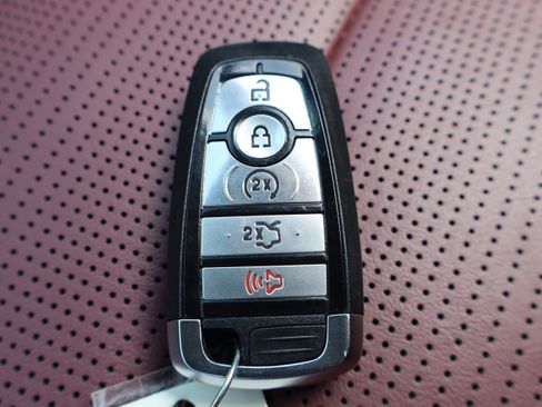 Used 2024 Ford Mustang GT Premium RWD image 30